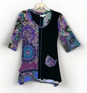 Top túnica Nicole Marie ajustado púrpura estampado artístico talla mediana hecho en EE. UU. fácil de usar - Imagen 1 de 9