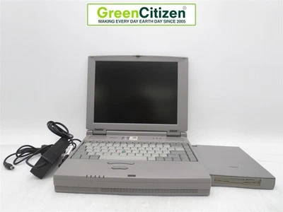 Toshiba Satellite 330CDS Pentium MMX Overdrive 32MB RAM 4GB HDD 12.1" PleaseRead - Image 1 of 4