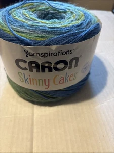 New Yarnspirations Caron Skinny Cakes filato Bluebells 8,8 once acrilico - Foto 1 di 3