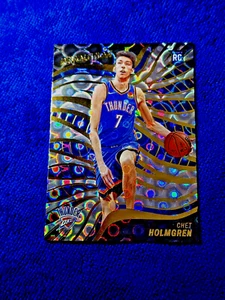 2022-23 Panini Revolution Chet Holmgren Rookie Groove Parallel Holofoil RC #148 - Picture 1 of 8