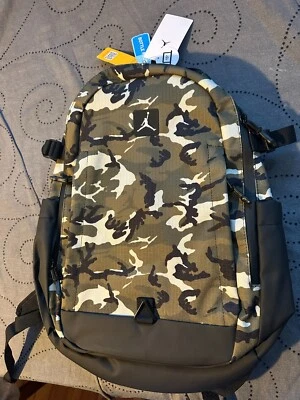 MOCHILA PARA PORTÁTIL NIKE JORDAN CORDURA CAMO LIFESTYLE 15" NUEVA CON ETIQUETAS $$$$ Foto 1 de 4