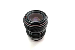TOKINA SD 28-70mm f/3.5-4.5 Macro Camera Lens with Olympus O/OM Mount  - Picture 1 of 13
