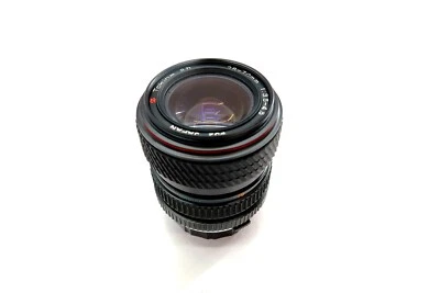 TOKINA SD 28-70mm f/3.5-4.5 Macro Camera Lens with Olympus O/OM Mount  - Image 1 of 4