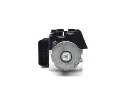 Bomba de presión ABS 2018 Triumph Street Triple 765 R ABS 2997A Foto 1 de 4