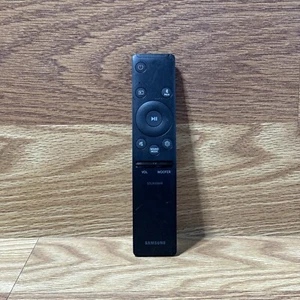 SAMSUNG SOUNDBAR WIR113001-C201 REMOTE CONTROL - Picture 1 of 5