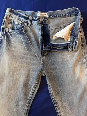 Vaqueros Balenciaga Lost tape (azul) talla 30-32 Foto 1 de 4