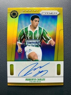 Panini Prizm Copa Mundial de Clubes de la FIFA 2025 Roberto Carlos Flashback DORADO Automático 03/10 Foto 1 de 2