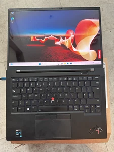 Thinkpad X1 Carbon Gen 9 - i7 - 16GB RAM - 512GB SSD - 4K/UHD - Picture 1 of 9
