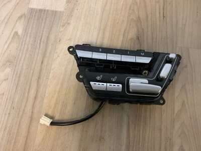 MERCEDES BENZ S550 S400 CL550 OEM FRONT RIGHT PASSENGE SEAT CONTROL SWITCH PANEL — 第 1/4 张图片