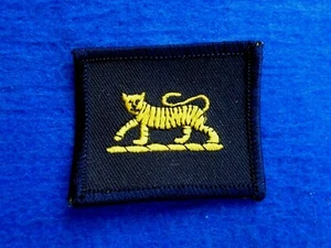 1 X NEW PRINCESS OF WALES ROYAL REGIMENT COMBAT DRESS WOVEN ARM BADGE - Picture 1 of 2