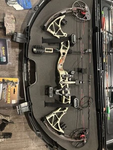 Bowtech Invasion CPX  w/accessories - Picture 1 of 11