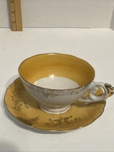 1950’s Royal Albert Yellow & Gold Rose Floral Bone China Tea Cup and Saucer - Picture 1 of 6
