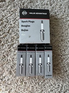 GENUINE OEM NISSAN VALUE ADVANTAGE SPARK PLUG - SET OF 4 (B2401-JA01J-NW) - Bild 1 von 5