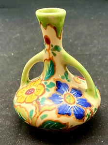 RARO VASO TROMBA VINTAGE OLANDESE GOUDA REGINA MERIDA 3", MANICI, MARCATO c1925 g - Foto 1 di 7