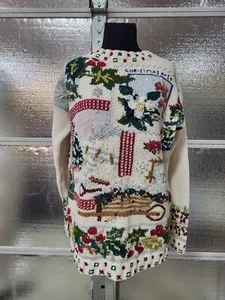Tiara Christmas Sweater Women Medium - White - Holiday- Ugly - Party - Winter - Picture 1 of 8