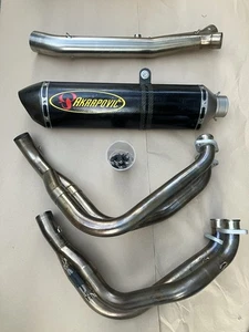Akrapovic Suzuki Hayabusa Gen 1 Full System Carbon Exhaust - Picture 1 of 4