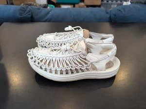 KEEN 1018698 Womens Size 7.5 Ivory Uneek Classic Two Cord Sneaker Sandals - Picture 1 of 5