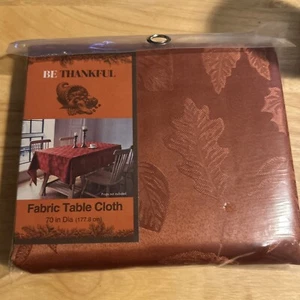 Tovaglia in tessuto Ringraziamento diametro 70 pollici nuova - Foto 1 di 8