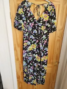 Ladies Long dress Oasis Size L Back detail Flattering Fit,side Split Holiday Ect - Picture 1 of 10