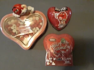 M&M's 3 Valentine's Day ❤ Shaped Candy Ceramic Dish/ Plastic ❤Photo Frame/ ❤Box - Picture 1 of 8