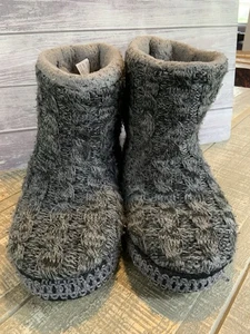 MUK LUKS Women's Knit Back Bootie Slipper Large Size 9 / 10 Gray Black - Picture 1 of 7