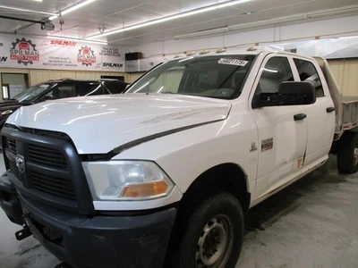 Dodge RAM 3500 2012 Coolant Reservoir 55057130AC 5528 Foto 1 de 4