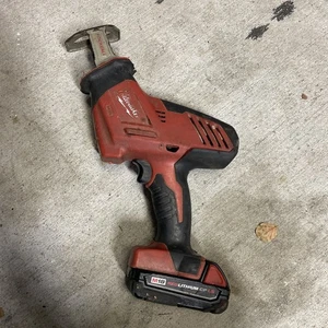 Milwaukee 2625-20 M18 HACKZALL Recip Saw With Battery (( No Charging Cord ))) - Picture 1 of 4