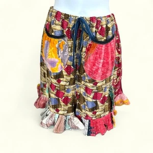 Kaantha Karma SZ Large Reversible Kantha upcycled shorts - Picture 1 of 11