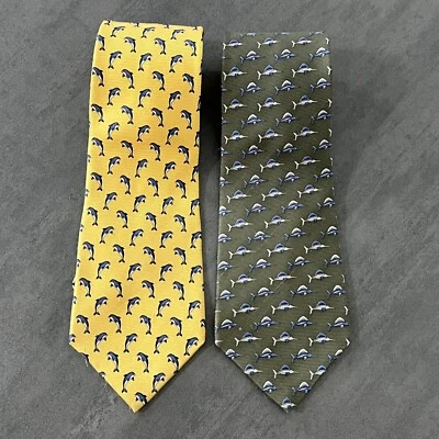 Gravata masculina Wildlife Domain 100% seda estampa de marlim e golfinho - Lote de duas - Imagem 1 de 4