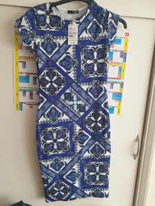 LADIES QUIZ SIZE 12 DRESS-BLUE AND WHITE FLORAL,MIDI SHORT SLEEVE,SLIP ON - Picture 1 of 4