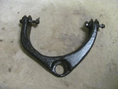 55366653AF, 2006 07 08 Dodge Ram 1500 Upper Control Arm, Left - Image 1 of 4
