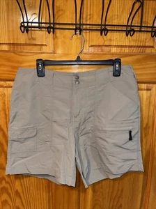 WOMENS WORLD WIDE SPORTSMAN STRETCH WAIST 100% NYLON BEIGE SHORTS SIZE 10 - Picture 1 of 5