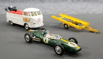 VTG CORGI TOYS VW RACING CLUB TRUCK TRAILER & RACE CAR SET MADE IN UK - Image 1 of 4