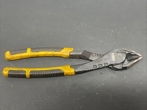 DeWalt DWHT74274 8" Diagonal Side Cut Pliers In Great Condition - Picture 1 of 5