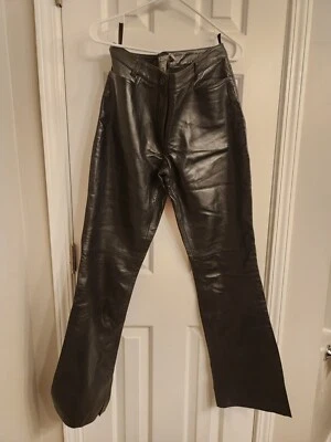 Bisou Bisou | Pantalón corte bota de cuero negro | 100% cuero | Talla 10 Foto 1 de 4