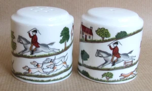CROWN STAFFORDSHIRE /COALPORT HUNTING SCENE SALT & PEPPER SET (12080) - Picture 1 of 3