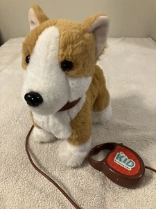 Kid Connection Mini Walking braun & weiß bellend Plüsch Haustier Welpe Hund - funktioniert! - Bild 1 von 10