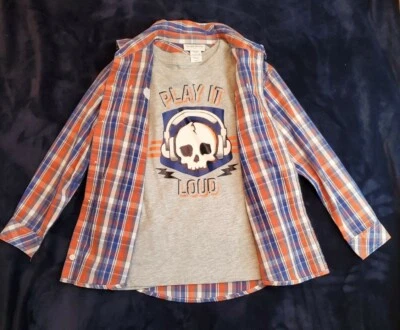Мальчика серый череп футболка и соответствующий длинным рукавом оранжевый и синий на пуговицах... - Изображение 1 из 4