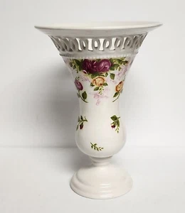 Royal Albert Old Country Roses Pierced Footed 8" Vase Floral Ivory Bone China - Picture 1 of 8
