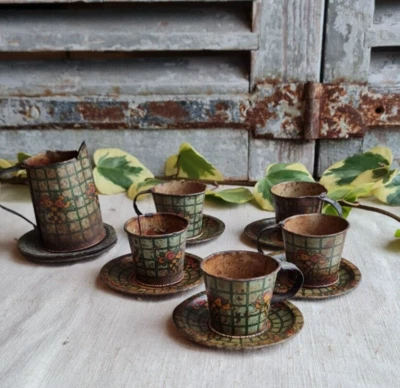 ANCIENNE DINETTE EN TOLE JOUET ENFANT POUPEE SERVICE CAFE - Photo 1/4