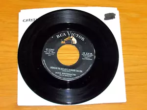 LATIN CHRISTMAS 45 RPM - HUGO WINTERHALTER - RCA 47-7397 - "RUDOLPH...CHA CHA" - Imagen 1 de 2