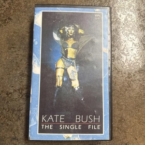  Kate Bush ‎– The Single File (1983) Picture Music International  - Picture 1 of 6