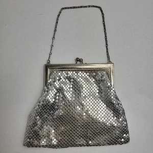 Vintage Whiting Davis Mesh Mini Purse Bag Silver  - Picture 1 of 12