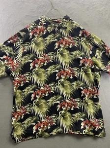 Tommy Bahama Shirt Mens XL Black Green Floral Hawaiian Camp Button Up Casual - Picture 1 of 6