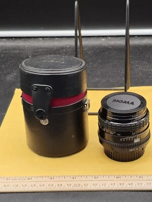 Sigma Macro Mini Wide 2 F=28mm Camera Lense - Image 1 of 4