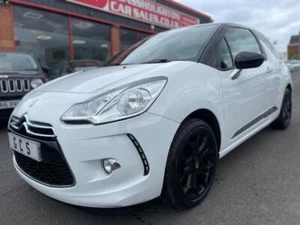 Citroen DS3 1.6 e-HDi Airdream DStyle Plus 3dr -10 SERVICES- Diesel - Picture 1 of 15