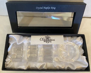 SET 4 OLEG CASSINI Clear FLOWER  inside Crystal Glass Napkin Rings Faceted Round - Picture 1 of 3