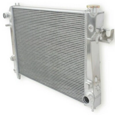 Радиатор для 04–08 Dodge Ram 1500 2500 Power 3500 Laramie Sport SLT TRX4 V8 5,7 л - Изображение 1 из 4