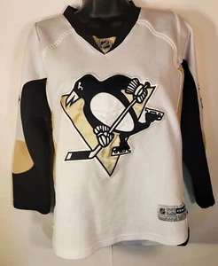 Camiseta Reebok - Juvenil Pittsburgh Penquins #71 Evgeni Malkin Blanca Talla L/XL - Imagen 1 de 8