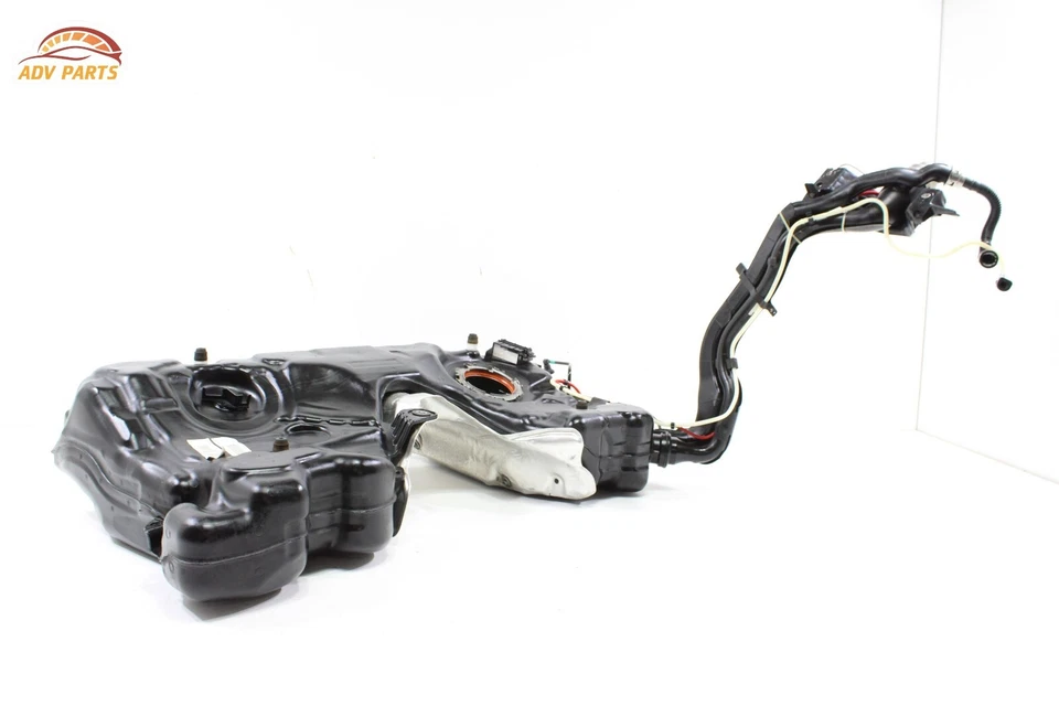 Volkswagen Golf Alltrack 2017-19 AWD depósito de tanque de gasolina con cuello de llenado OEM Foto 1 de 4